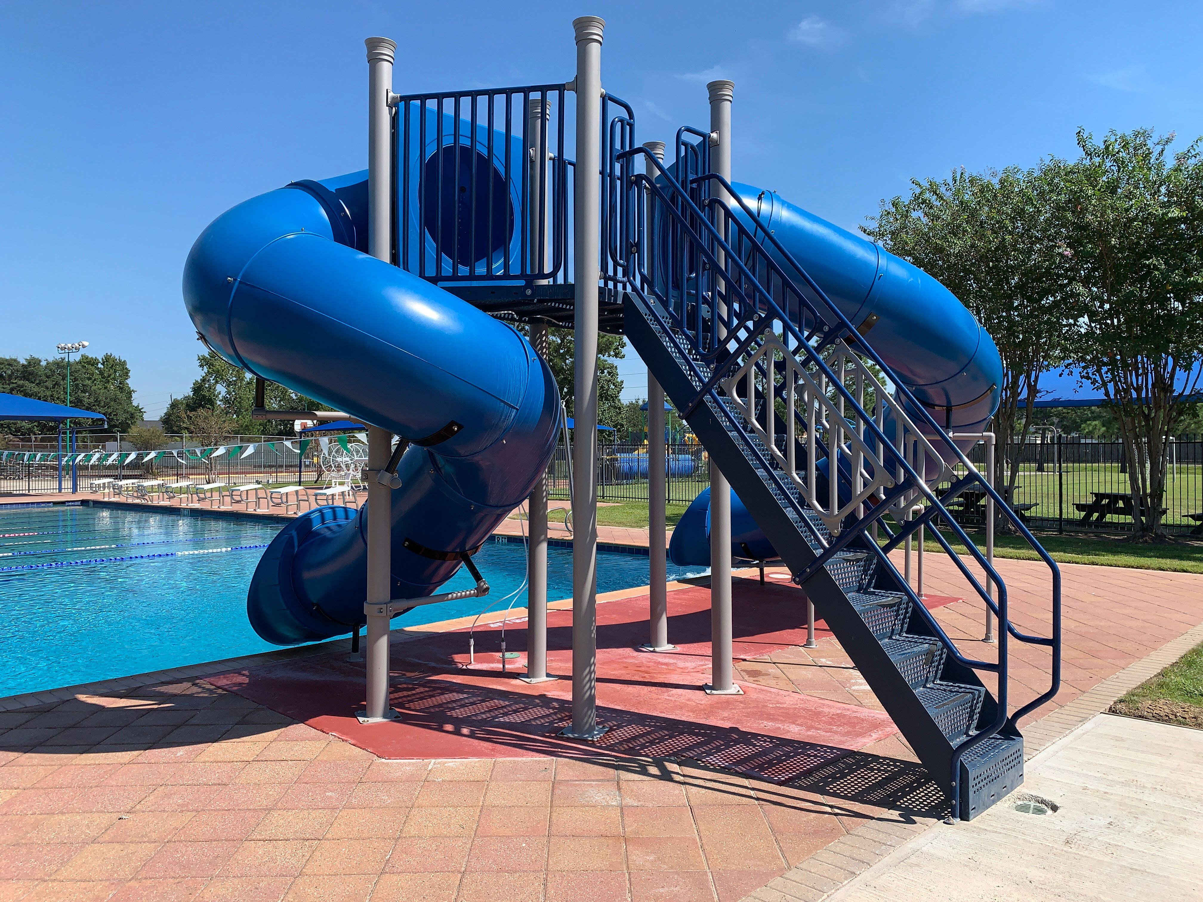 Double Flume Poolside Slide